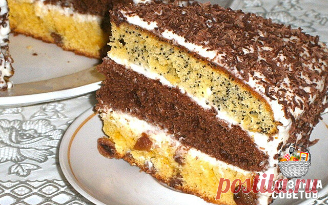 Торт сметанник с черносливом и грецкими орехами
