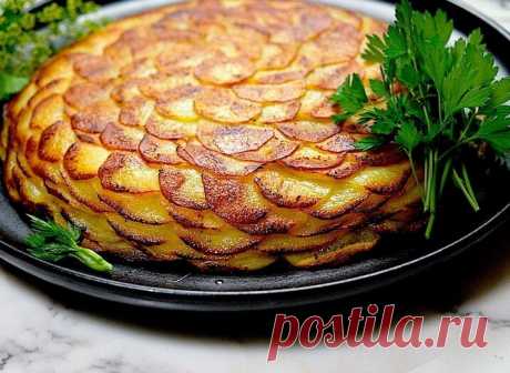 Картошка по-французски Буланжер. Готовлю из самых простых продуктов (картошка и лук) изысканое и очень вкусное блюдо | КУЛИНАРНЫЙ ТЕХНИКУМ | Дзен