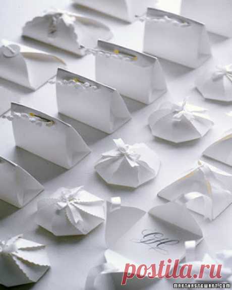The Bride's Diary - DIY: Make Your Own Favour Boxes