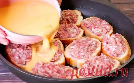 Кладем фарш на обычный хлеб и получаем сочный мясной пирог без хлопот с тестом - Steak Lovers - 24 февраля - 43054649354 - Медиаплатформа МирТесен