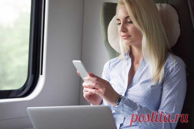 Командировка внештатного сотрудника.
В данной статье мы рассмотрим основные нюансы командировок для внештатных работников, особенности оформления, оплаты и компенсаций, а также ключевые аспекты, которые работодатели должны учитывать при их отправке в командировку.
Изображение от gpointstudio на Freepik