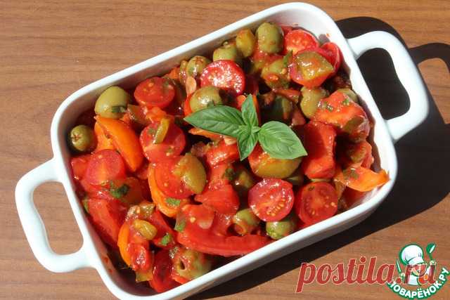 Салат-закуска "Под шашлычок". Замечательный салат к мясу, курице, картошке, под шашлык исчезает на раз-два. Пикантный, освежающий, насыщенный вкус, с легкой остринкой. Пробуем?