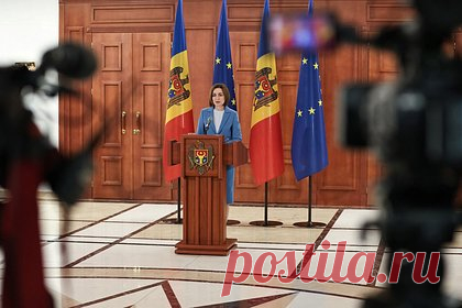 Санду призвала найти решение по выводу ВС России из Приднестровья