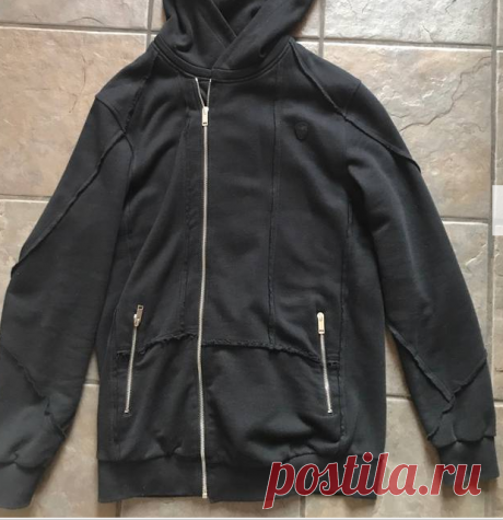 Александр Маккуин с капюшоном Размер S - толстовки & кофты на продажу - Grailed