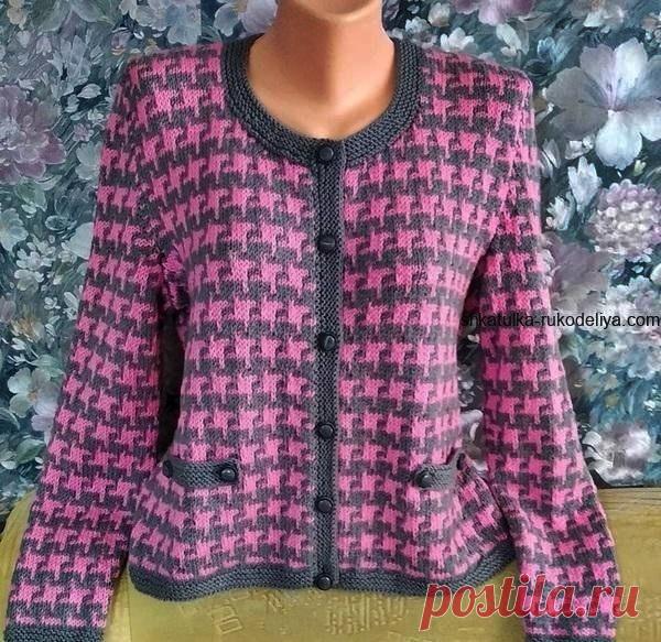 KUFER z artystycznym rękodziełem : Sweter w pepitkę