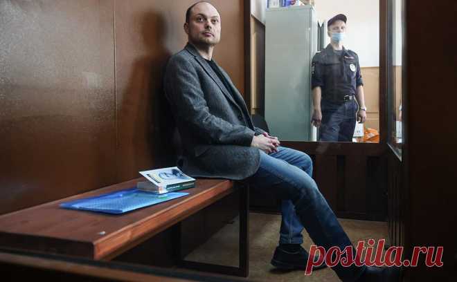 Адвокат назвал серьезной ситуацию со здоровьем Кара-Мурзы. Кара-Мурзе поставили диагноз полинейропатия нижних конечностей. В связи с его состоянием здоровья его не доставили в Мосгорсуд, заседание не состоялось, сообщил адвокат