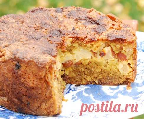 ОВСЯНЫЙ ЯБЛОЧНЫЙ ПИРОГ - Вкусные рецепты Яблочный, сочный, овсяный. Моя приятельница, забежавшая вчера на огонёк, очень удивилась, узнав что этот пирог овсяный. Я её понимаю – это удивительный пирог, по вкусу очень ореховый и сочный, oднако никаких орехов в тесте нет, только овсянка и совсем немножко пшеничной муки. Очень хвалили. Упрашивали делать ещё. Взяла: 125 г сливочного масла (мягкого, комнатной температуры) …