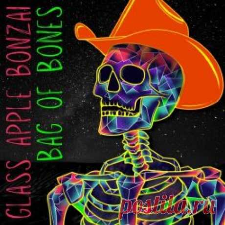Glass Apple Bonzai - Bag Of Bones (2025) [EP] Artist: Glass Apple Bonzai Album: Bag Of Bones Year: 2025 Country: Canada Style: Synthpop, New Wave