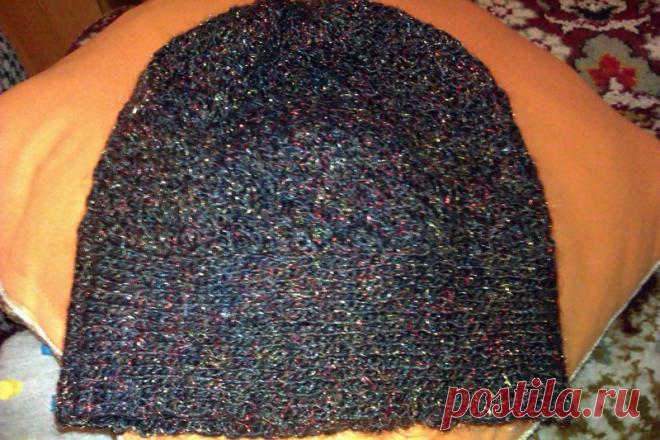 Шапка,нить декоративная.Резинка1л,1из.
Тулья-"звёздочки"