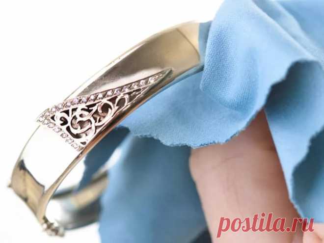 Как быстро и эффективно почистить золото в домашних условиях до блеска