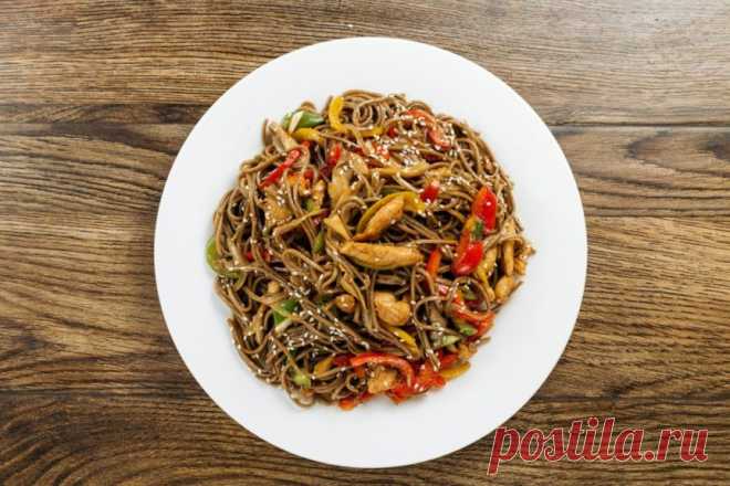 Соба с курицей и овощами - Пошаговый рецепт с фото своими руками Соба с курицей и овощами - Простой пошаговый рецепт приготовления в домашних условиях с фото. Соба с курицей и овощами - Состав, калорийность и ингредиенти вкусного рецепта.