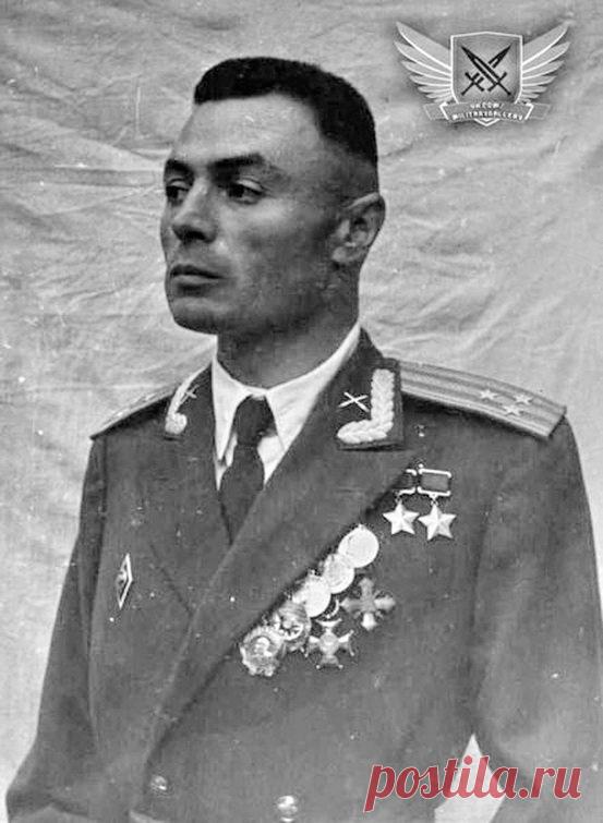 Василий Петров – единственный в мире офицер, воевавший без обеих рук