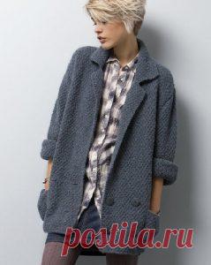 Вязаный жакет с английским воротником