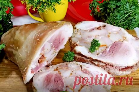 Фаршированная рулька — блюдо, которое заставит вас забыть про колбасу | Noteru.com Мясное блюдо из натуральных продуктов — великолепно подходит для праздничного стола.