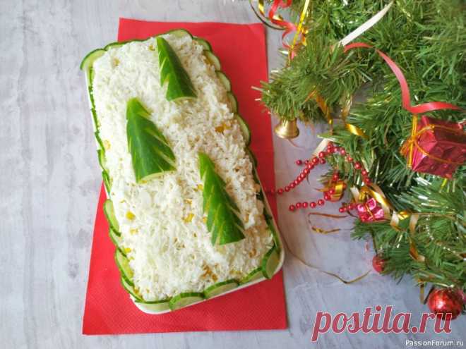 Праздничный салат с курицей 