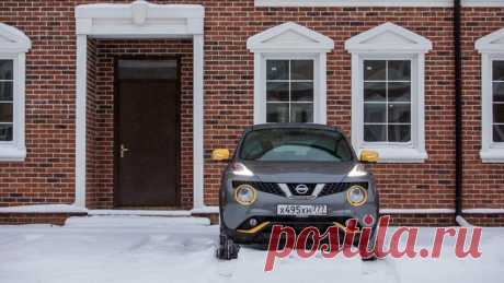 Подарок для принцессы: тест Nissan Juke Выясняем, кого и чем порадует самый младший и эксцентричный кроссовер Nissan, вернувшийся к нам спустя год отсутствия на российском рынке.По статистике «Ниссана», около 70% покупателей Nissan Juke – ж...