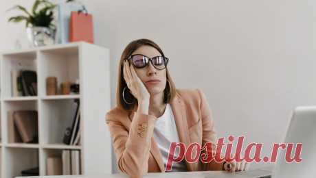 Россиянам рассказали, как без потрясений вернуться к работе после праздников. Возвращаться в привычный режим после майских праздников стоит поэтапно. Такой совет в беседе с &quot;Радио 1&quot; дала клинический психолог Анастасия Кардиакос. По ее словам, втягиваться в работу с незавершенных дел легче, чем начинать ...