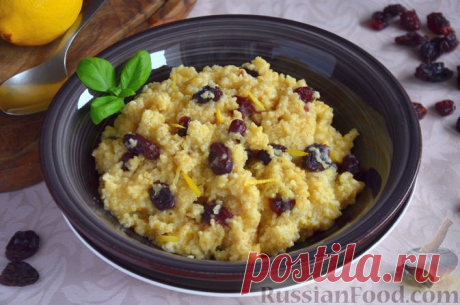 Рецепт: Пшённая каша с изюмом и клюквой (без молока) на RussianFood.com