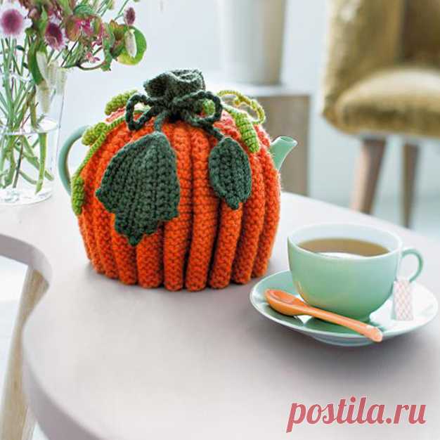 Как связать грелку на чайник спицами и крючком