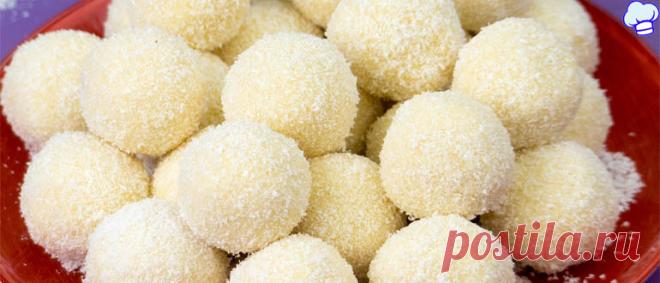 Рафаэлло - много, быстро и дёшево С приготовлением домашних справиться каждый. Рафаэлки станут отличным дополнением к чашечке ароматного чая или кофе.