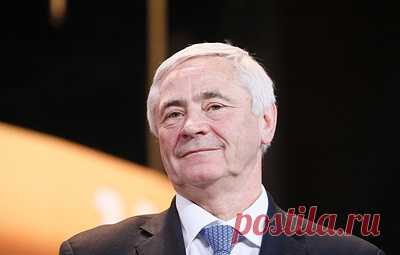 Рожков назвал признание FIAS МПК важным шагом к включению самбо в программу Паралимпиады. В 2021 году самбо получило признание Международного олимпийского комитета