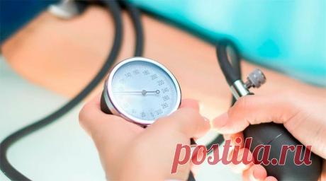 Вот какие ПРОДУКТЫ ПОВЫШАЮТ ДАВЛЕНИЕ Что категорически НЕЛЬЗЯ ПРИ ГИПЕРТОНИИ | Полезные Советы | Яндекс Дзен