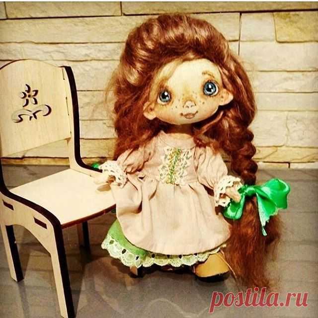 Куколка от @larisa_zahmatova
#handmade#авторскаякукла#авторскаяработа#ручнаяработа#рукоделие#хэндмейд#хендмейд#сумкавроддом#девочкитакиедевочки#длядочи#длядетей#девочка#доченька#сделаласама#сделаносдушой#doll#dolls#сделанослюбовью#моядевочка#длядевушек#подарок#купитькуклу#чтоподарить#текстильнаякукла#куларучнойработы#dolls#doll#artdoll#интерьернаякукла
