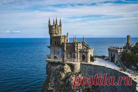 В США рассказали о планах Украины по «захвату Крыма». Администрация президента Украины Владимира Зеленского создает план по захвату Крыма. Источник рассказал, что на Украине создают план по захвату Крыма под руководством Тамилы Ташевой: ее назначили ответственной по этому вопросу. При этом информатор отказался раскрывать точные сроки разработки стратегии.