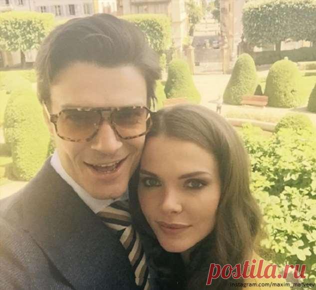 «Какой взгляд!»: Максим Матвеев поделился архивным фото с Елизаветой Боярской в день ее рождения | Краше Всех