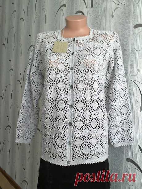 Тему для публикации предложила Татьяна Старикова
Жакет вязанный по схеме из интернета  пряжа  пехорка * Блестящее лето*  54р  450гр   100гр=380м