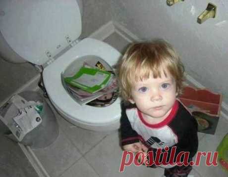 (3) Facebook