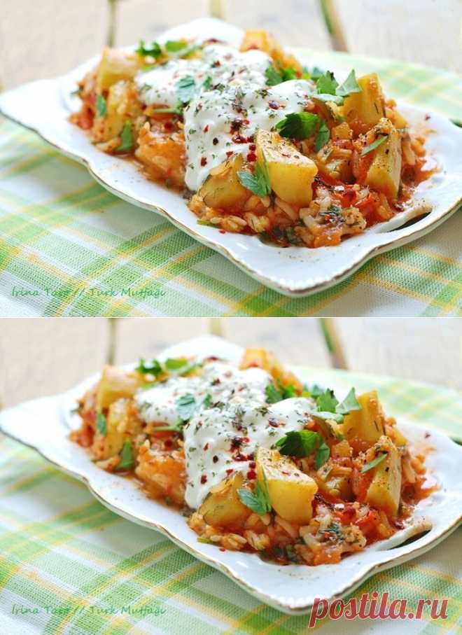 Интересное блюдо Kabak Borani кабачок с рисом.
