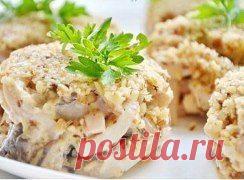 Салат с кальмаром и орехами..