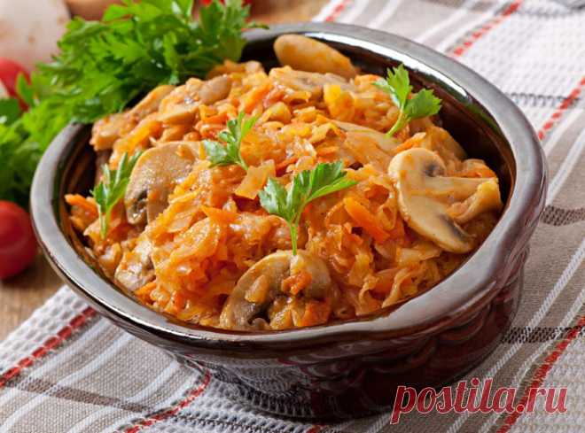 Тушеная капуста в мультиварке: с мясом или фаршем, с овощами или грибами, с копченостями и сосисками