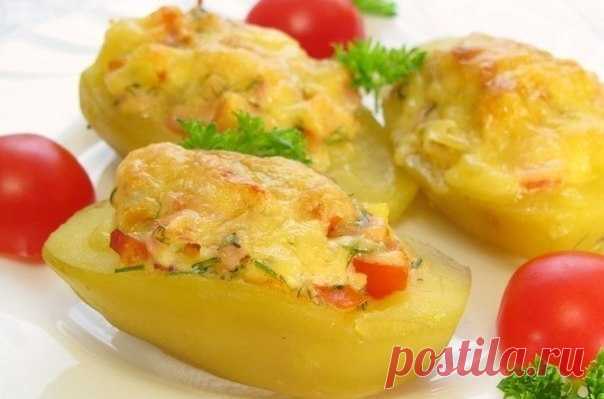 Фаршированный картофель с копченой курицей