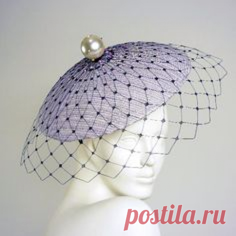 Love the stiffend veiling concept on this Harvey Santos hat. #judithm