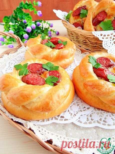 Корзиночки с рисом, колбасками и моцареллой Кулинарный рецепт