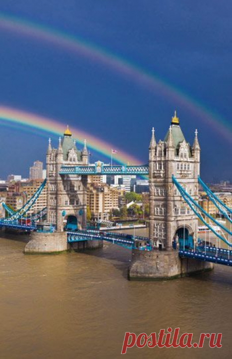 Double rainbow over Tower Bridge, London (© Rudy Sulgan/Corbis)  |  Найдено на сайте local.msn.com.