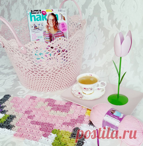 Публикация crochetart blanket knitting🔹️ в Instagram • Сен 14 2017 в 7:11 UTC 271 отметок «Нравится», 13 комментариев — crochetart blanket knitting🔹️ (@yasemininoz_gungor) в Instagram: «Gunaydin🌸 Bugun gunlerden #pembe 😊 . . . . #crocheting #crochetlove #pixel #pixelcrochet #art…»