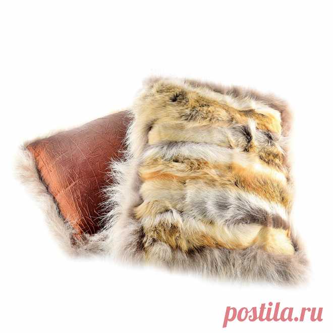 Подушка из шкуры волка, арт. 0042674 - купить Меховые покрывала в магазине подарков РУСЬ ВЕЛИКАЯ Меховые покрывала от магазина сувениров www.RusVelikaia.ru: Подушка из шкуры волка, арт. 0042674, цена