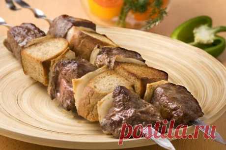 38 рецептов шашлыка - из мяса, рыбы и даже картошки | АиФ Кухня