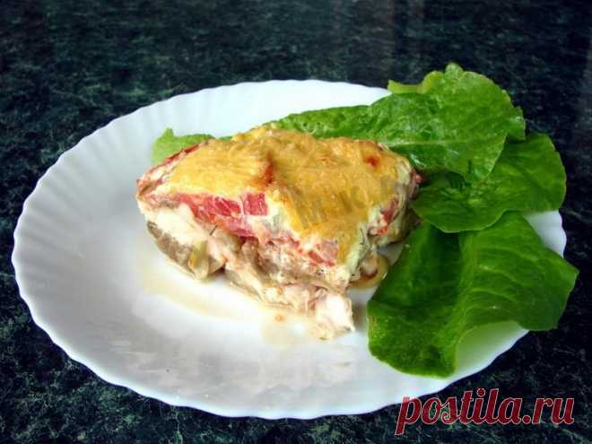Курица с баклажанами и помидорами в духовке рецепт с фото пошагово - 1000.menu