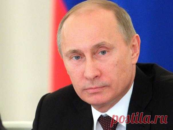 Сегодня День Рождение у Президента моей Страны! 
Уважаемый Владимир Владимирович, поздравляю Вас с Днём Рождения, хочу пожелать Вам терпения, твёрдости, крепкого здоровья, удачи и успеха! Не забывайте, что мы идём за Вами и, мы надеемся, что Вы приведёте нас и наши будущие поколения туда, где будет счастье, доброта, уважение и взаимопонимание! С Юбилеем Вас! С уважением, Олег Ершов.