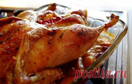 Утка по-рождественски: рецепты самого вкусного и праздничного горячего / Простые рецепты