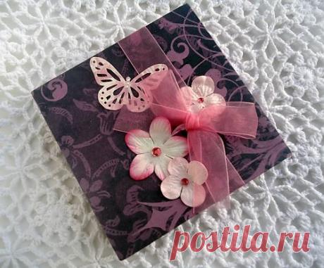 Коробочка для дарения денег.