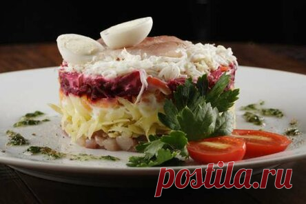 Диетические рецепты для встречи Нового года: 6 праздничных блюд для тех, кто худеет