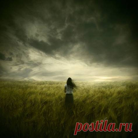 Сердце разучилось радоваться и попало в тиски забот о хлебе,
Когда сад приходит в запустение, его пускают под пашню.

Мирза Галиб