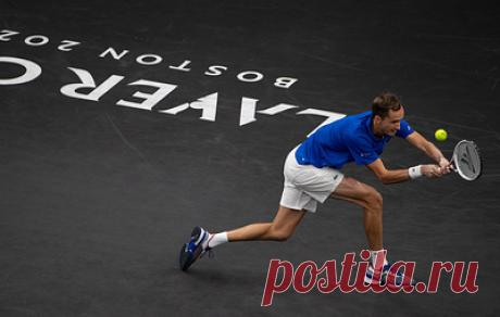 Даниил Медведев увеличил преимущество сборной Европы в Кубке Лейвера. Российский теннисист в двух сетах победил Дениса Шаповалова из Канады В финальном матче ATP Cup российская сборная сыграет с бельгийцами. Кубок Лейвера Финал.