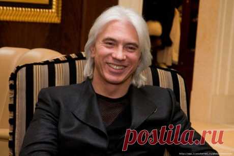 Пользователь marguerite сохранил этот пин на доску «PEOPLE».  
Dmitri Aleksandrovich Hvorostovsky / Источник:  img0.liveinternet.ru  
|  Pinterest