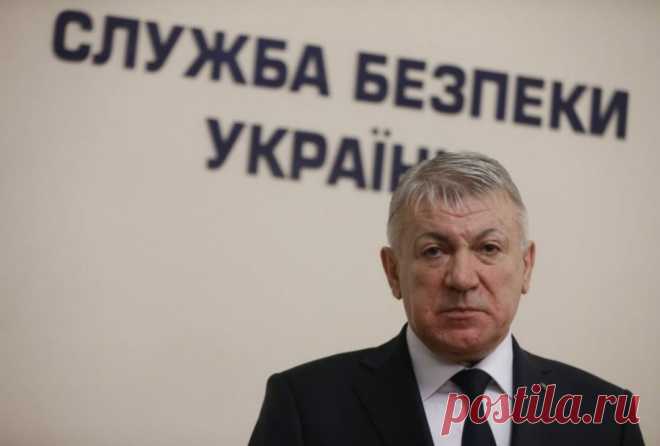 Генерал СБУ призвал уничтожать всех евреев вместе с Рабиновичем - ЖУРНАЛИСТ «Всё я имею против евреев. Украина имеет против евреев. Вы не украинцы и вас я буду уничтожать вместе с Рабиновичем. Еще раз говорю — пошли вы нахрен, ж_ды, достали уже украинский народ», — такую цитату генерала СБУ Василия Вовка привел на своей странице в Facebook директор Украинского еврейского комитета Эдуард Долинский. Кроме того, по его …